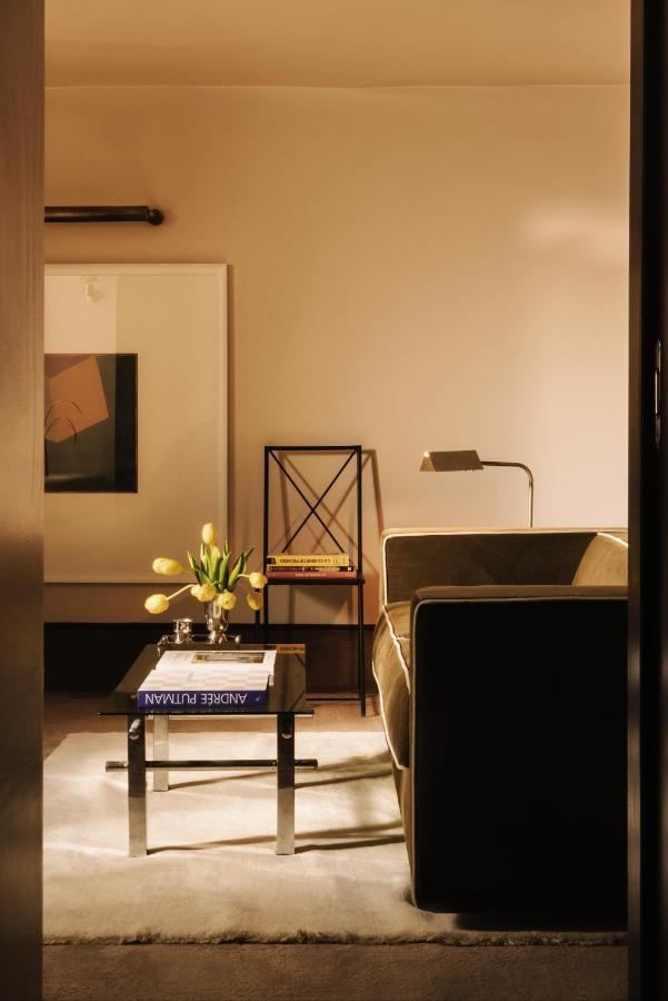 Pied A Terre Tuileries Apartment Paris Exterior photo